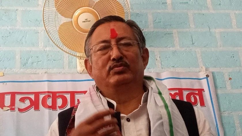नागरिकता विधेयक प्रमाणीकरण गर्न राष्ट्रपतिलाई बालकृष्ण खाँणको आग्रह 