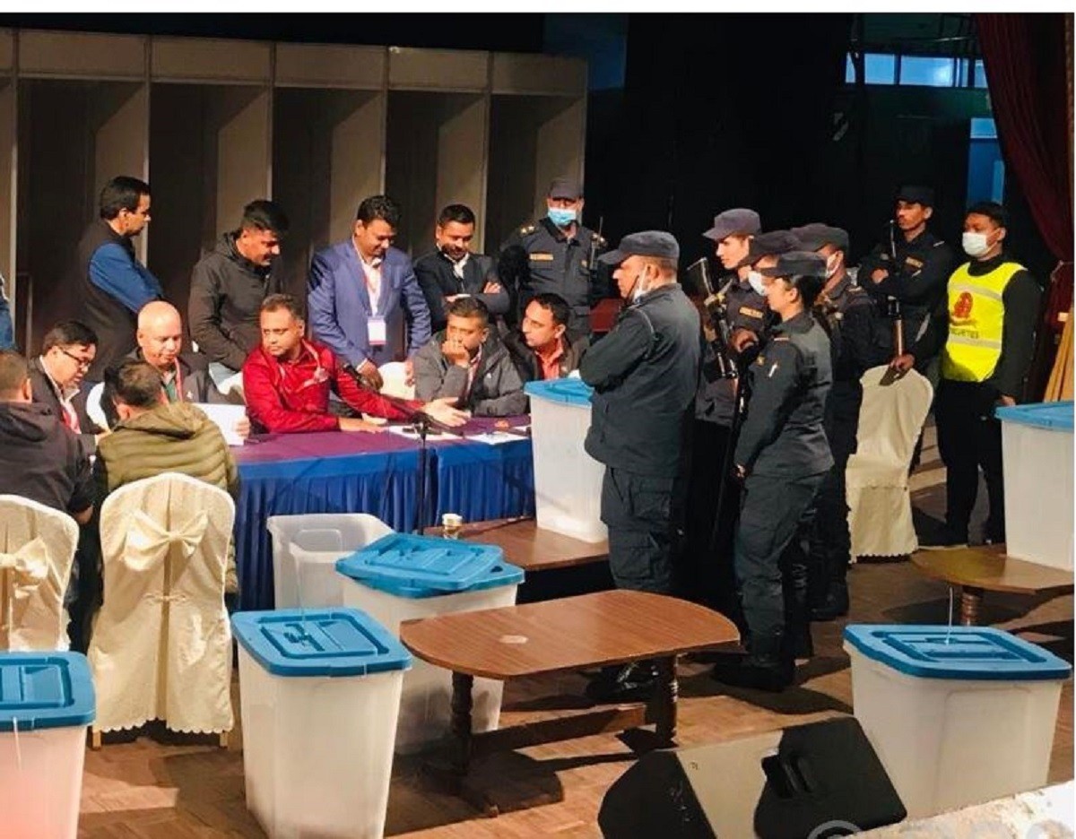 महासङ्घको वरिष्ठ उपाध्यक्षमा पुनः निर्वाचन हुने, संघई पहिलो चरणबाटै बाहिरिए