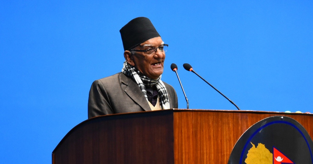  नागरिकका विवरण रुजु गर्न निजी कम्पनीलाई ठेक्का दिनु आपत्तिजनक–चित्रबहादुर केसी