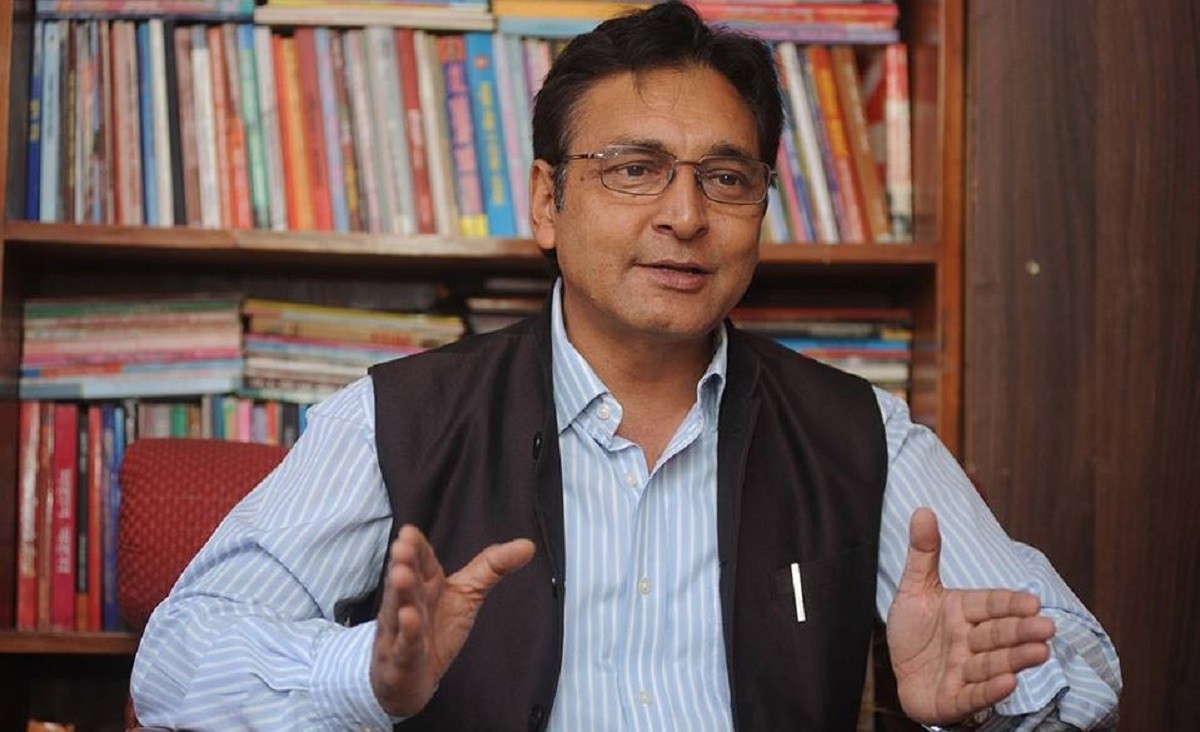 एमालेले गर्‍यो टोपबहादुर रायमाझीलाई निलम्बन