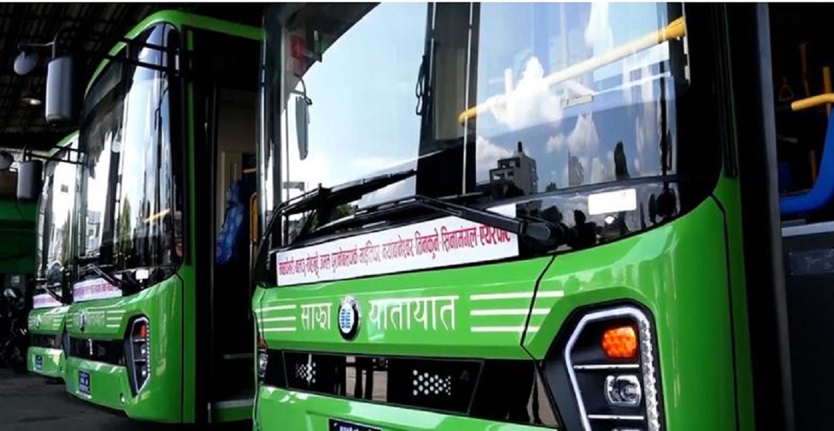 साझा यातायातको नयाँ बिजुली बस पाटनढोका–रत्नपार्क– जोरपाटी रुटमा चल्ने