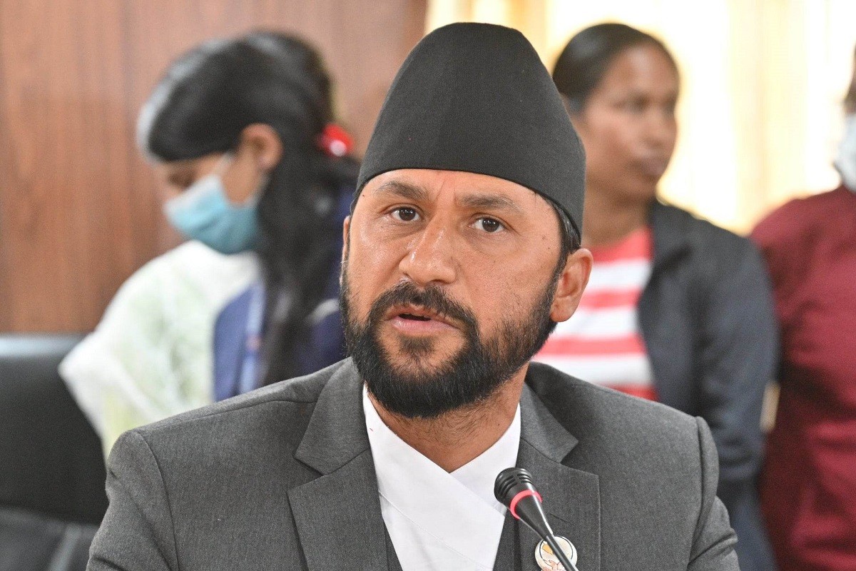आलोचनामाथि टिप्पणी गर्दा पनि सभ्य ढंगले गर्नुहोस् : रवि लामिछाने