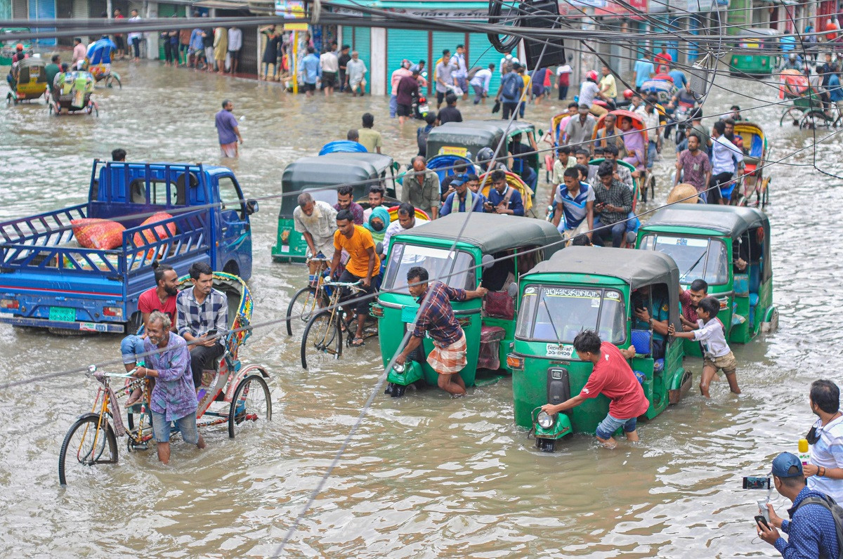 भारतका आठ राज्यमा बाढी र वर्षा, ४४ जनाको मृत्यु