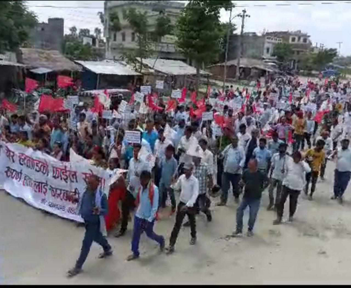 गौर हत्याकाण्डः दोषीलाई कारबाही गर्न सीडीओलाई ज्ञापनपत्र