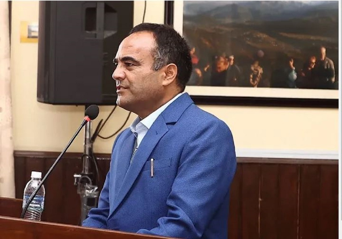 सरकार जनताप्रति जबाफदेही र उत्तरदायी हुनुपर्छ : नैनसिंह महर
