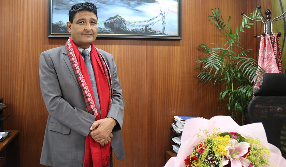 ग्लोबल आइएमई बैंकको बरिष्ठ नायव प्रमुख कार्यकारी अधिकृतमा सुरेन्द्रराज रेग्मी नियुक्त