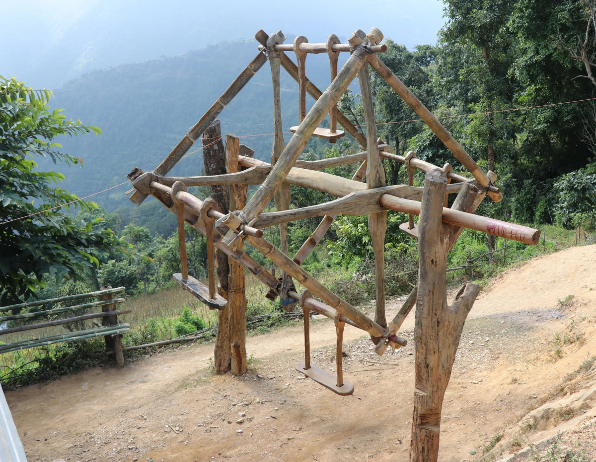गोरखामा रोटेपिङ खेल्ने क्रममा  लडेर एक जनाको ज्यान गयो