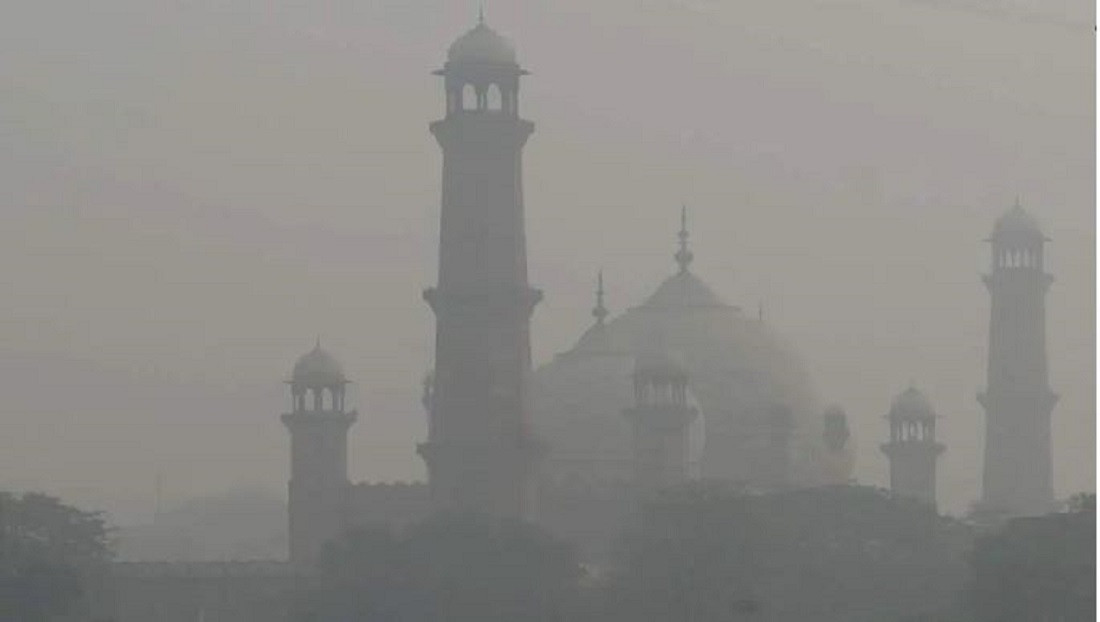पाकिस्तानको पञ्जावमा अत्याधिक धुलोका कारण चार दिन बिदा