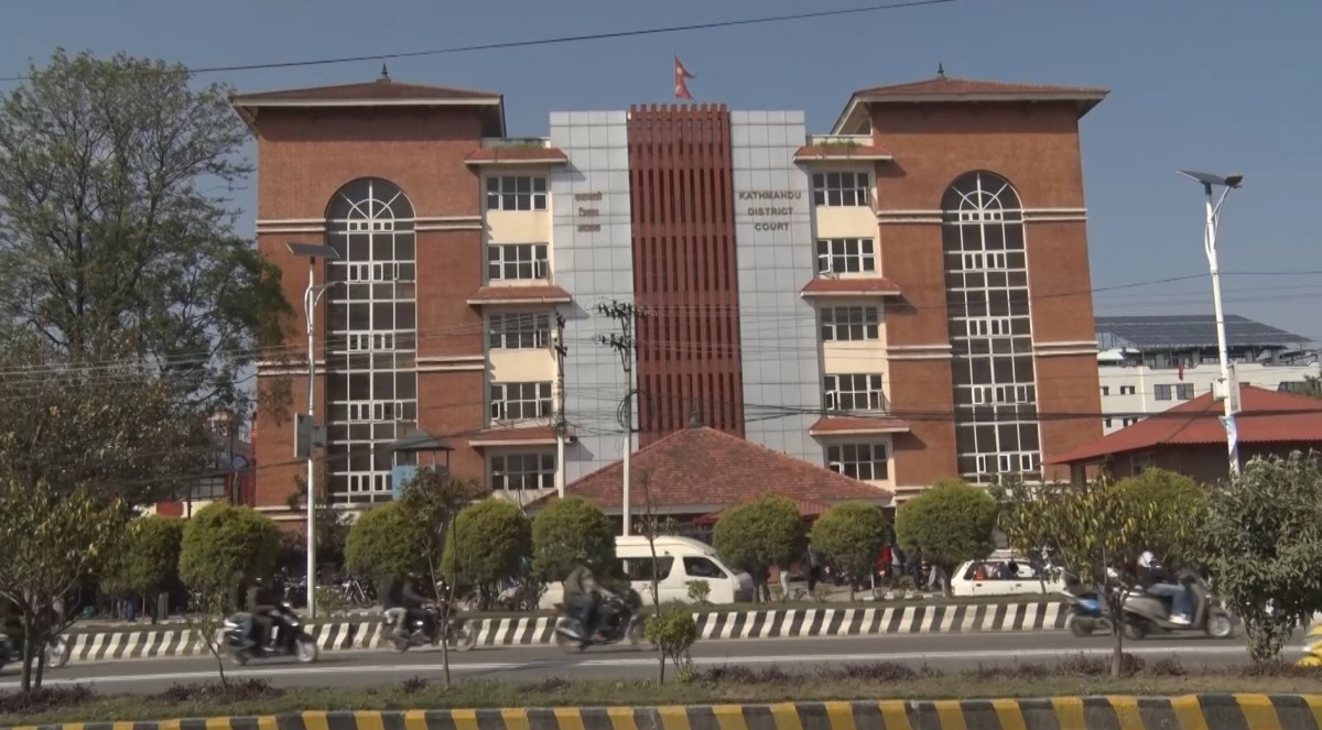 मानव तस्करीमा संलग्न भएको आरोपमा अध्यागमनका शाखा अधिकृतसहित थप ८ जनाविरुद्ध मुद्दा दर्ता