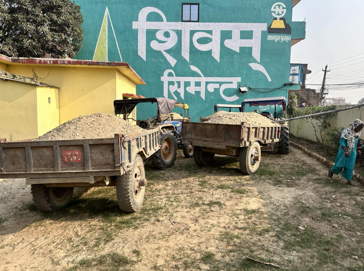 अबैध उत्खननको आरोपमा वडाअध्यक्ष र क्रसर सञ्चालक पक्राउ