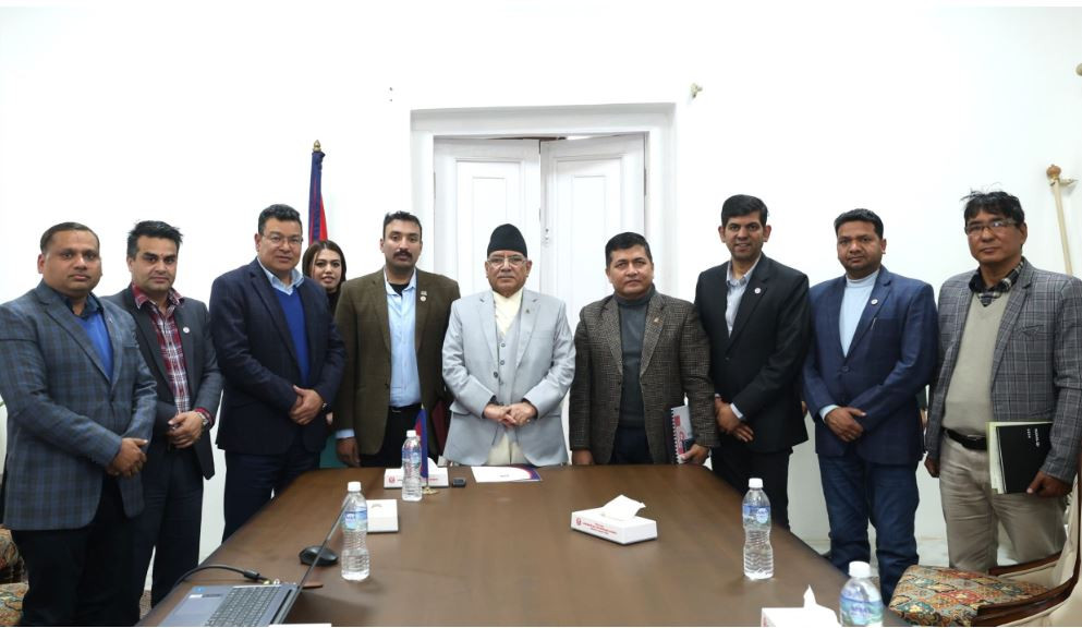 अटोमोवाइल व्यवसायलाई गतिशील बनाउन एशोसिएशनको प्रधानमन्त्रीसंग माग