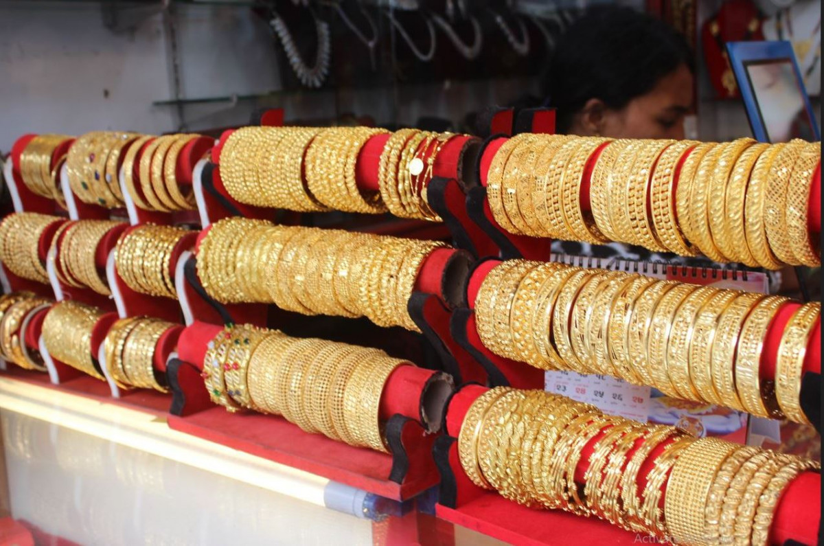 तेस्रो दिन पनि सुनचाँदीको मूल्य स्थिर, प्रतितोला कति ?
