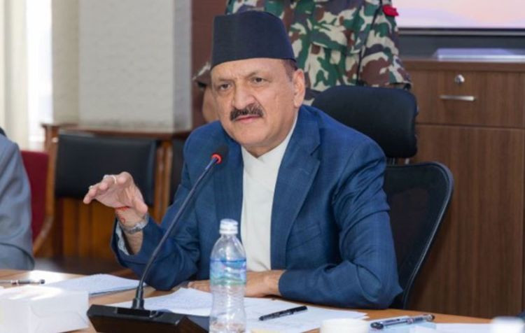 अनुशासन र पारदर्शी भएर साथ राजश्व बढाउनेतर्फ लाग्नुहोस् : अर्थमन्त्री महत