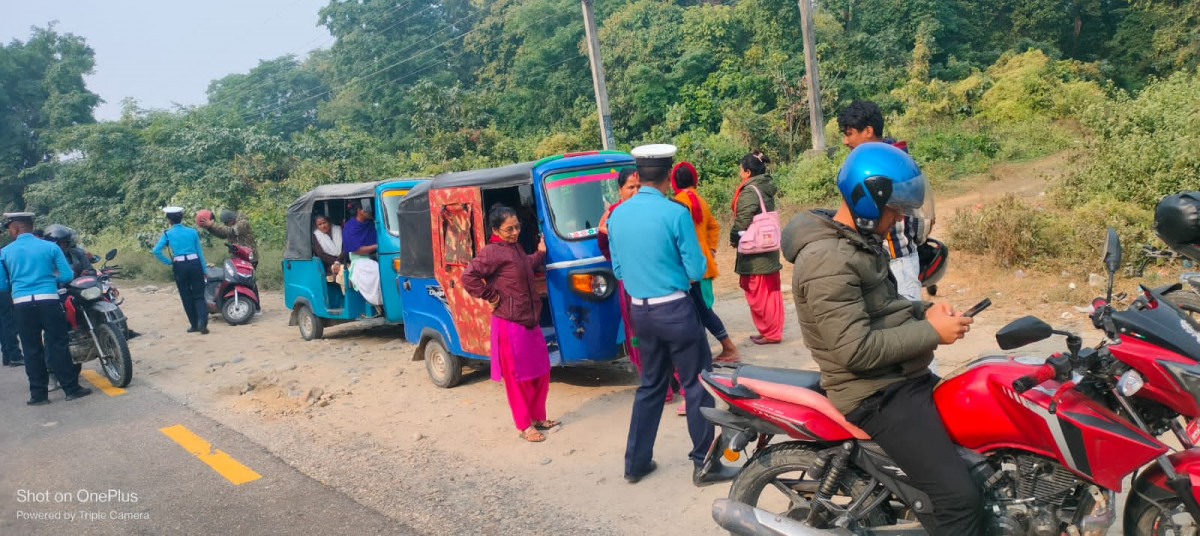  २२ दिनमा रौतहट ट्राफिकद्वारा ३३ लाख बढी राजश्व संकलन
