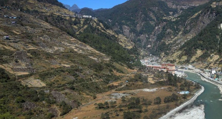 किमाथांकासहित चीनसँगका नाका आजदेखि पुनः सञ्चालनमा आउदै