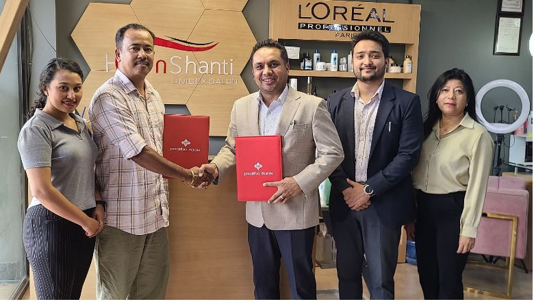  हेयर एण्ड शान्तिमा प्रभु बैंकका ग्राहक तथा कर्मचारीहरुलाई विशेष छुट