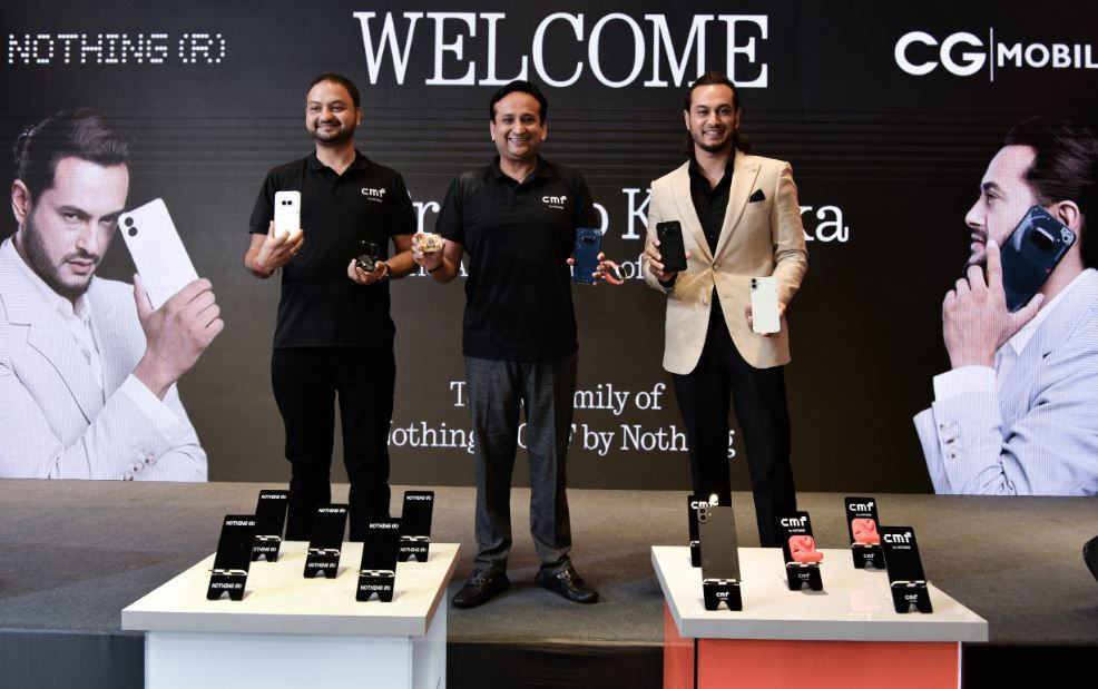 नथिङ मोबाइल ब्राण्डद्वारा नेपालमा फोन, स्मार्ट वाच र एयर बड्स सार्वजनिक