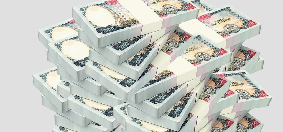 कति खान्छन् प्रधानमन्त्री, अर्थमन्त्री र गभर्नरले मासिक तलब ?