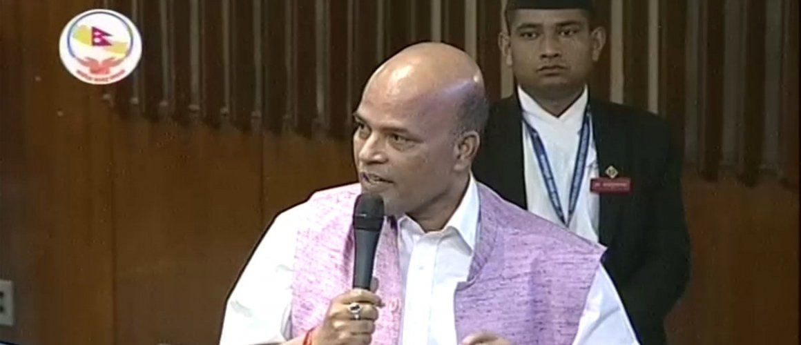 कृत्रिम रूपमा सेयर बजार बढाइयो, सरकारको ध्यान जाओस् : अमरेश सिंह