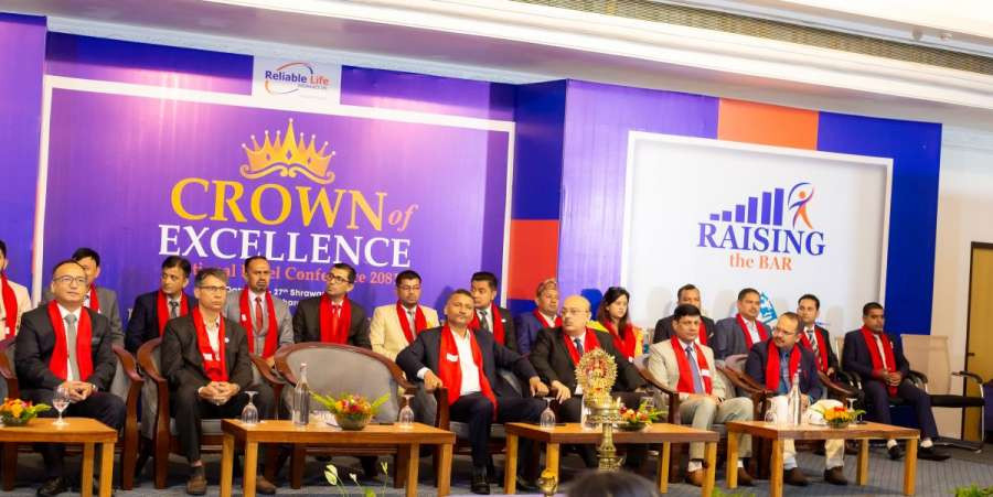 रिलायबल नेपाल लाइफ इन्स्योरेन्सको क्राउन अफ एक्सिलेन्स नेशनल लेभल कन्फ्रेन्स- २०८१ सम्पन्न