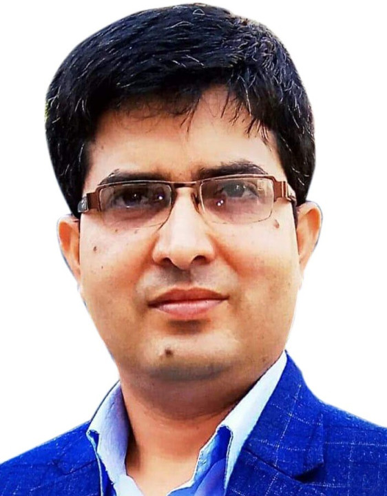 राष्ट्रिय वाणिज्य बैंकको सूचना अधिकारीको जिम्मेवारीमा पवन रेग्मी 