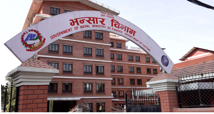 दुई महिनामा नेपाल भित्रियो ६ अर्ब ७० करोड भन्दा बढीको मोबाइल