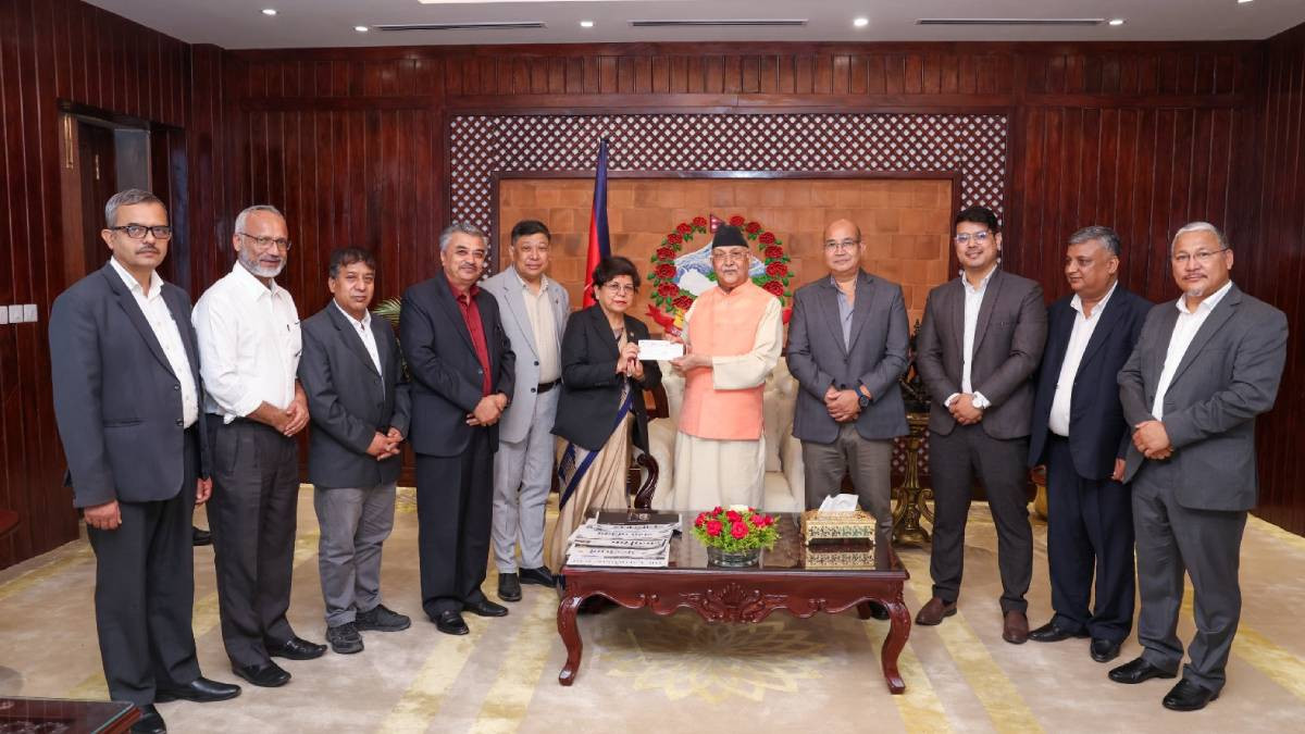  साल्ट ट्रेडिङ कर्पोरेसन लिमिटेडद्वारा प्रधानमन्त्री दैवी प्रकोप राहत कोषमा ६० लाख हस्तान्तरण
