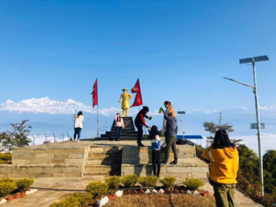 हिमाल हेर्न ऐतिहासिक जिल्ला गोरखामा रहेको भिमसेन पार्क