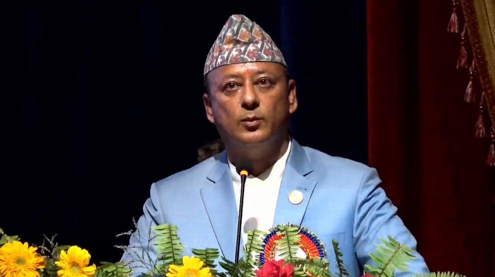सरकार निजी क्षेत्रलाई सहज हुने गरी कानुन निर्माणमा लागेको छ : मन्त्री खड्का
