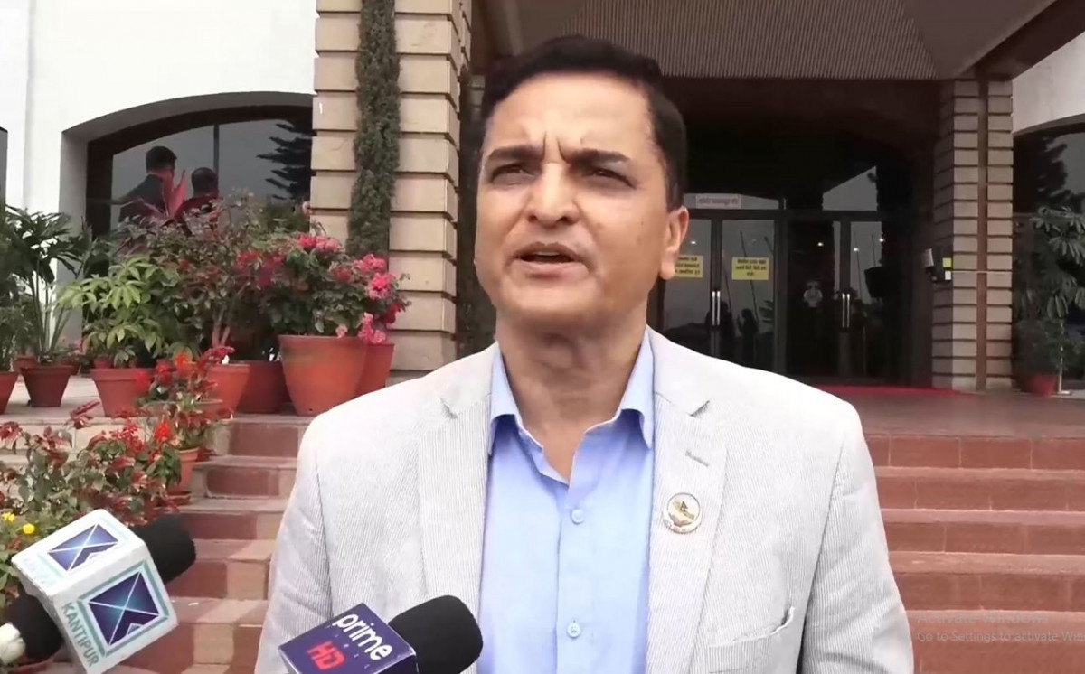 योगेश भट्टराईले भने  - रास्वपा संसद्मा बादलभित्र हराएको कागजजस्तो, उद्देश्य र गन्तव्यविहीन