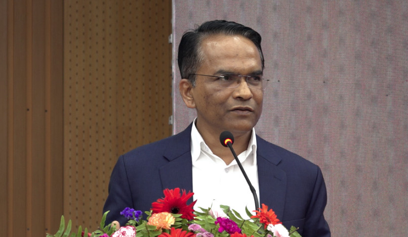 खराब कर्जा बढ्दा बैंक तथा वित्तीय संस्थामा समस्या देखिएको छ : गभर्नर पौडेल 