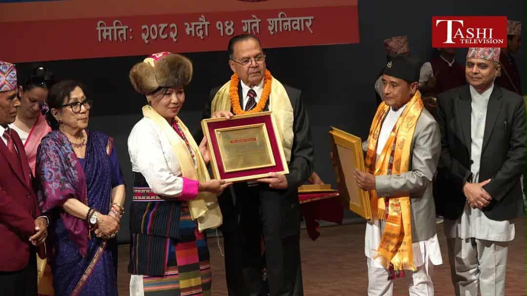 गायिका फुटी शेर्पालाई “राष्ट्रिय युवा प्रतिभा सम्मान”