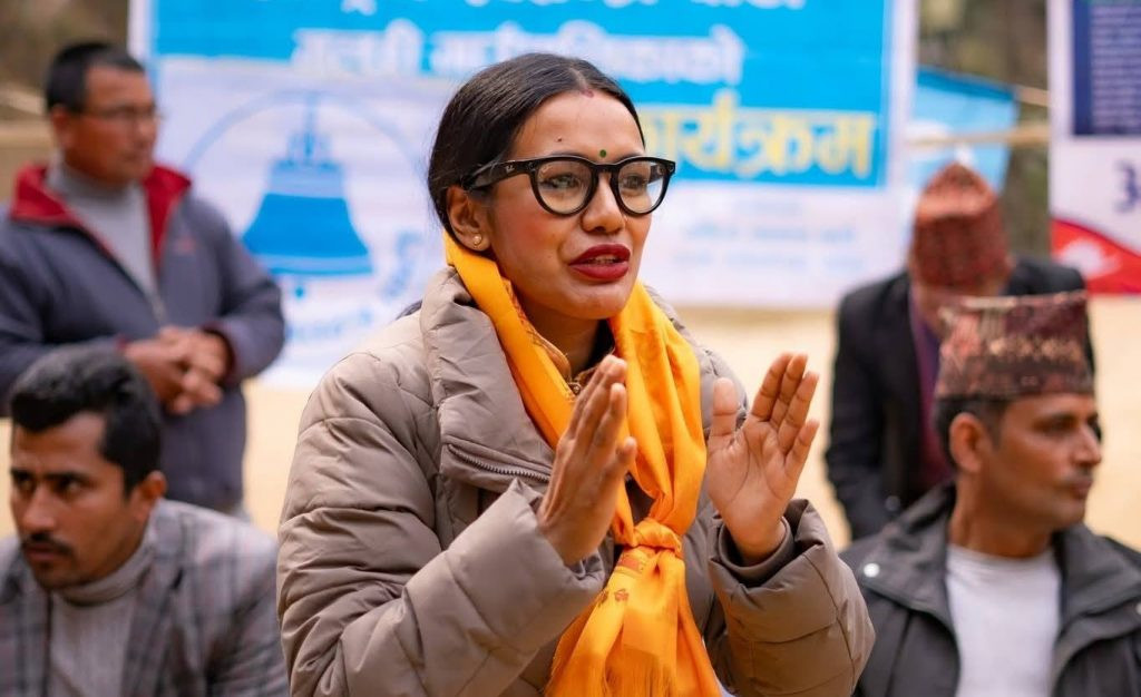 प्रधानमन्त्रीलाई रास्वपा सांसद आशिका तामाङको प्रश्न- ‘कति दिन अवरोध खेप्ने ?’