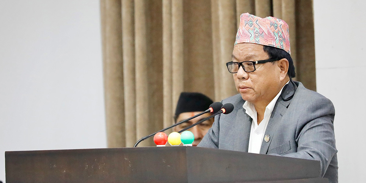 महावीरले मन्त्रालयका लागि खोजे योग्य सचिव