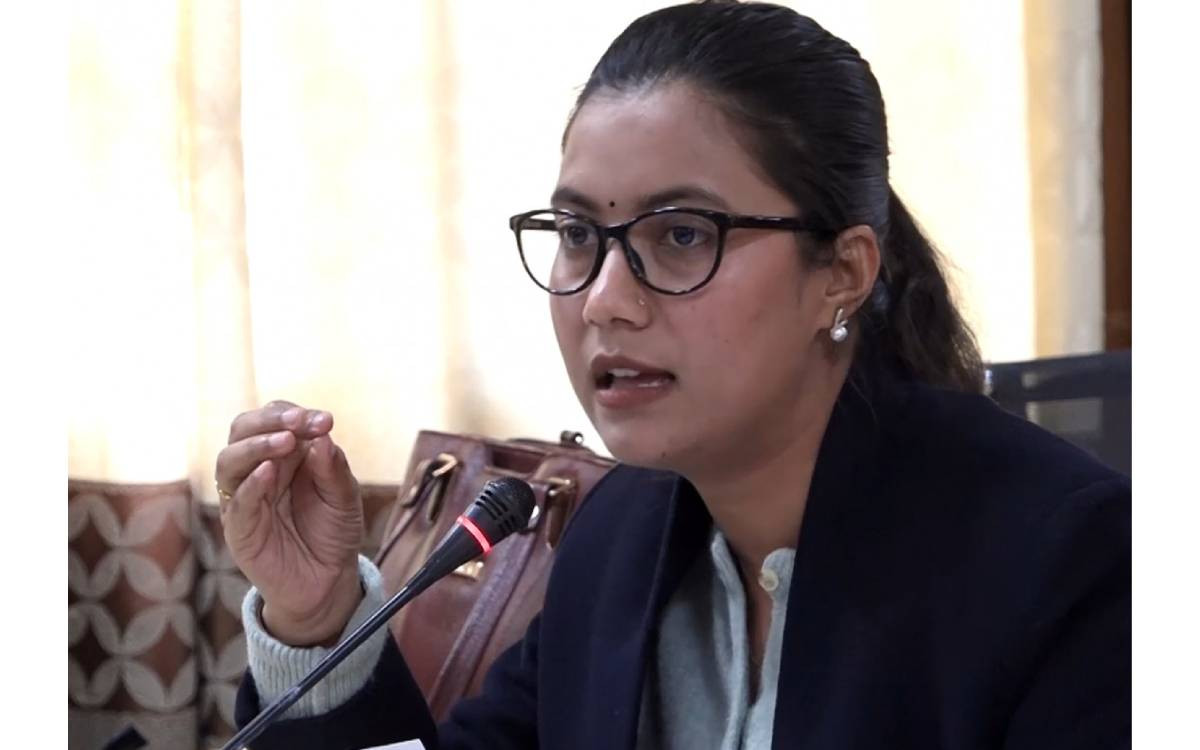 संसदको गरिमा जोगाउन सांसदहरूको भाषा, आचरण र पोसाक मर्यादित हुनुपर्छ : मन्त्री सोविता गौतम