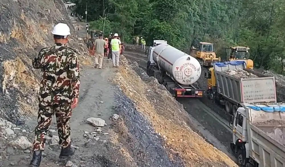कृष्णभीरमा आजदेखि दुईतर्फी यातायात सञ्चालन