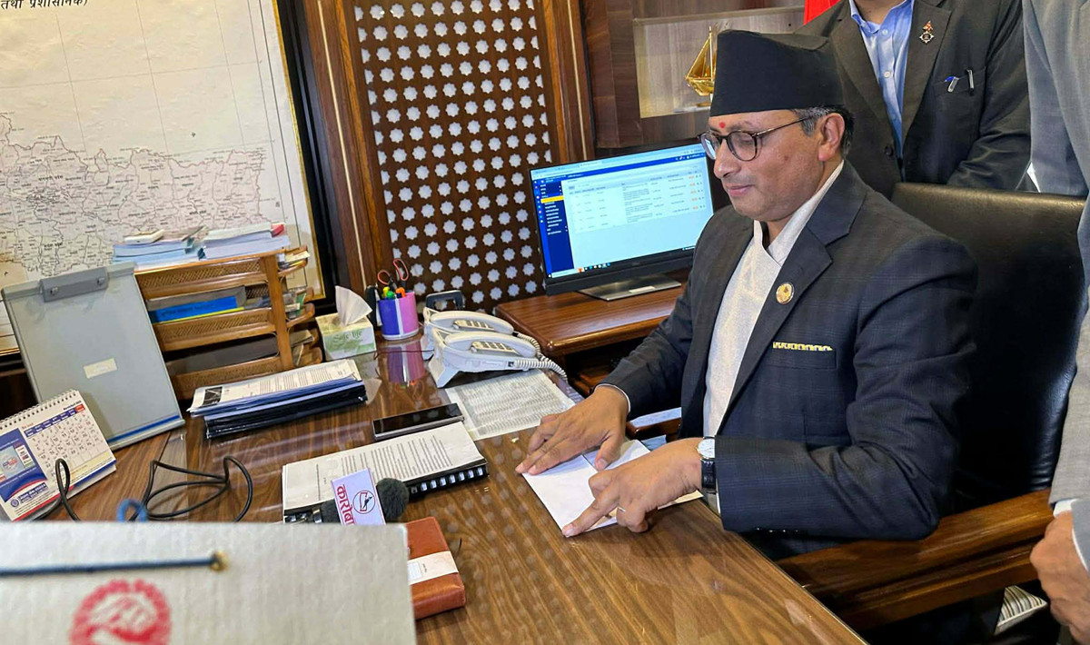 भोटेकोशी नदीमा आएको बाढीको कारण स्थागित भएको करदाता प्रोत्साहन उपहारका ३३ विजेता आज छनोट हुँदै, बम्पर विजेताले १० लाख पाउने